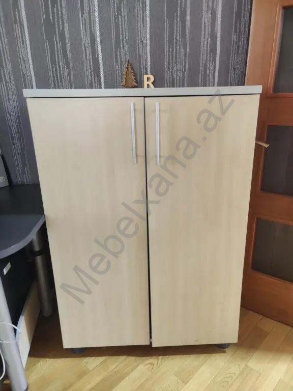 Ofis üçün mebel dəsti – açıq ağ palıd rəngində